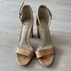 Elegant Tan Women's Heels